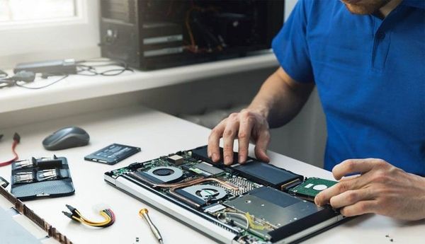 Top 7 dịch vụ sửa laptop uy tín tại Tphcm 2