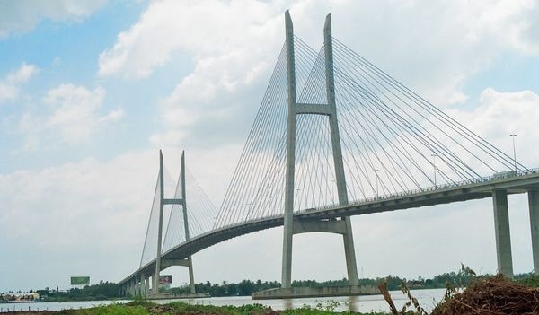 Mỹ Thuận là cây cầu văng dây đầu tiên của Việt Nam